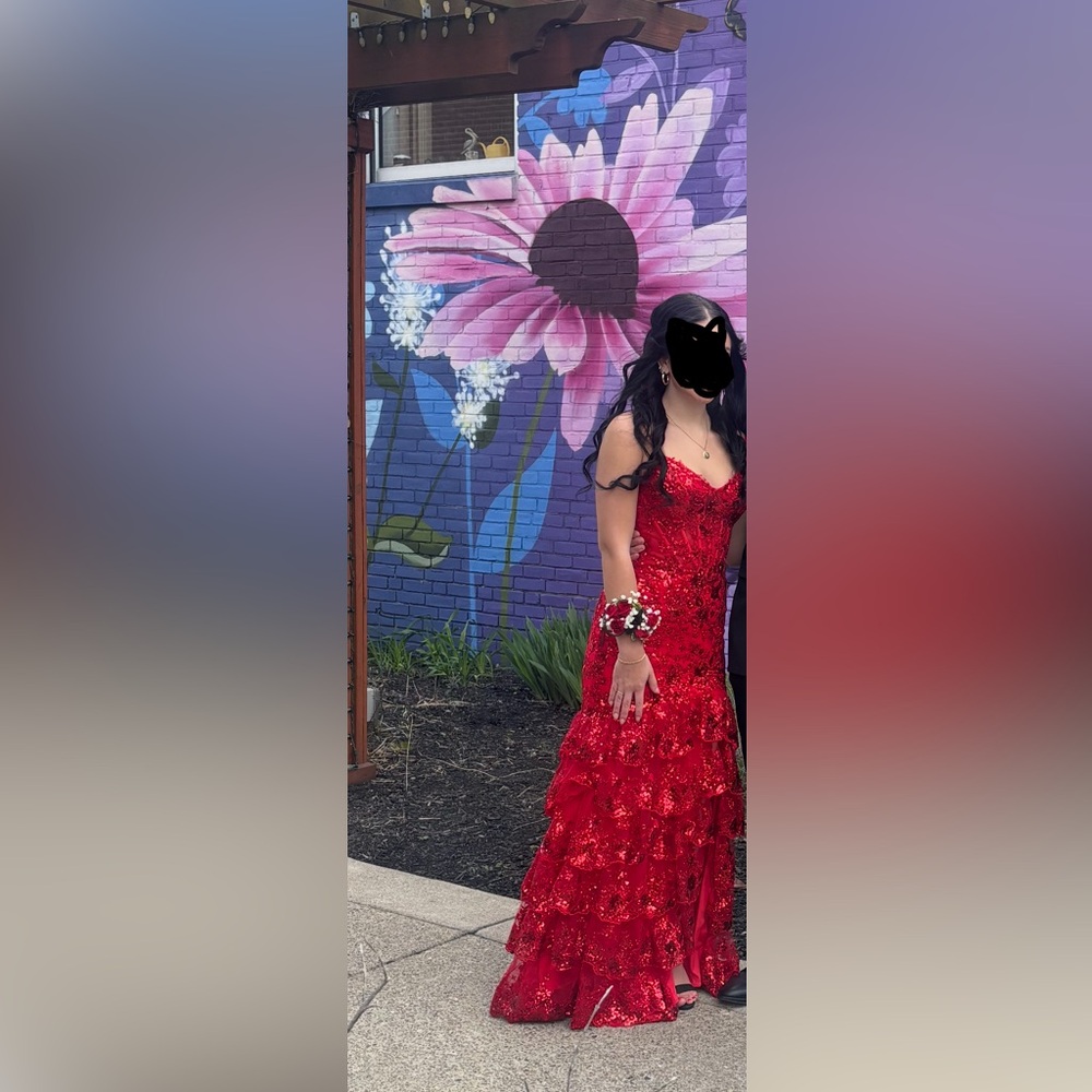 Elegant Red Sequin Prom Dress - Picture 5 of 6